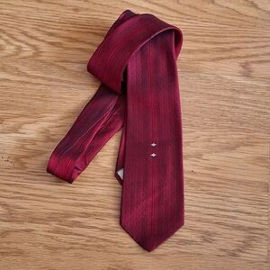 Baskin Vintage Red Silk Tie